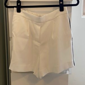 Aritzia babaton shorts